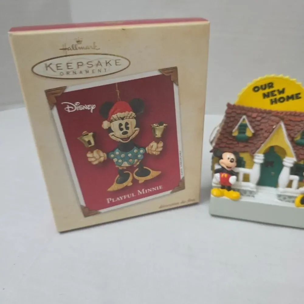 Lot Of 5 Hallmark Disney Collectors Ornaments Mickey Minnie Hunchback 1990-2000